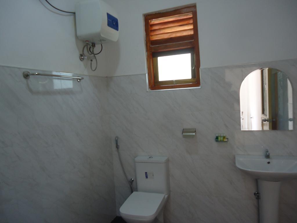 Chithra Homestay Tangalle Εξωτερικό φωτογραφία